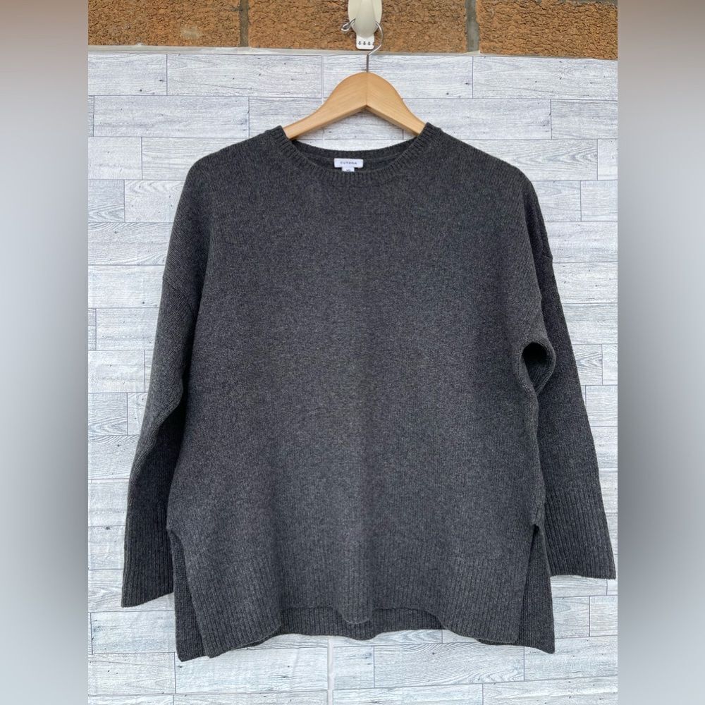 Cuyana cashmere blend pullover sweater medium